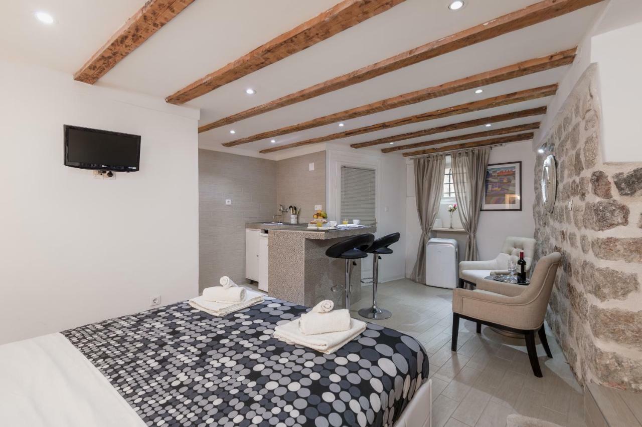 Old Town Center Studio'S Dubrovnik Bagian luar foto